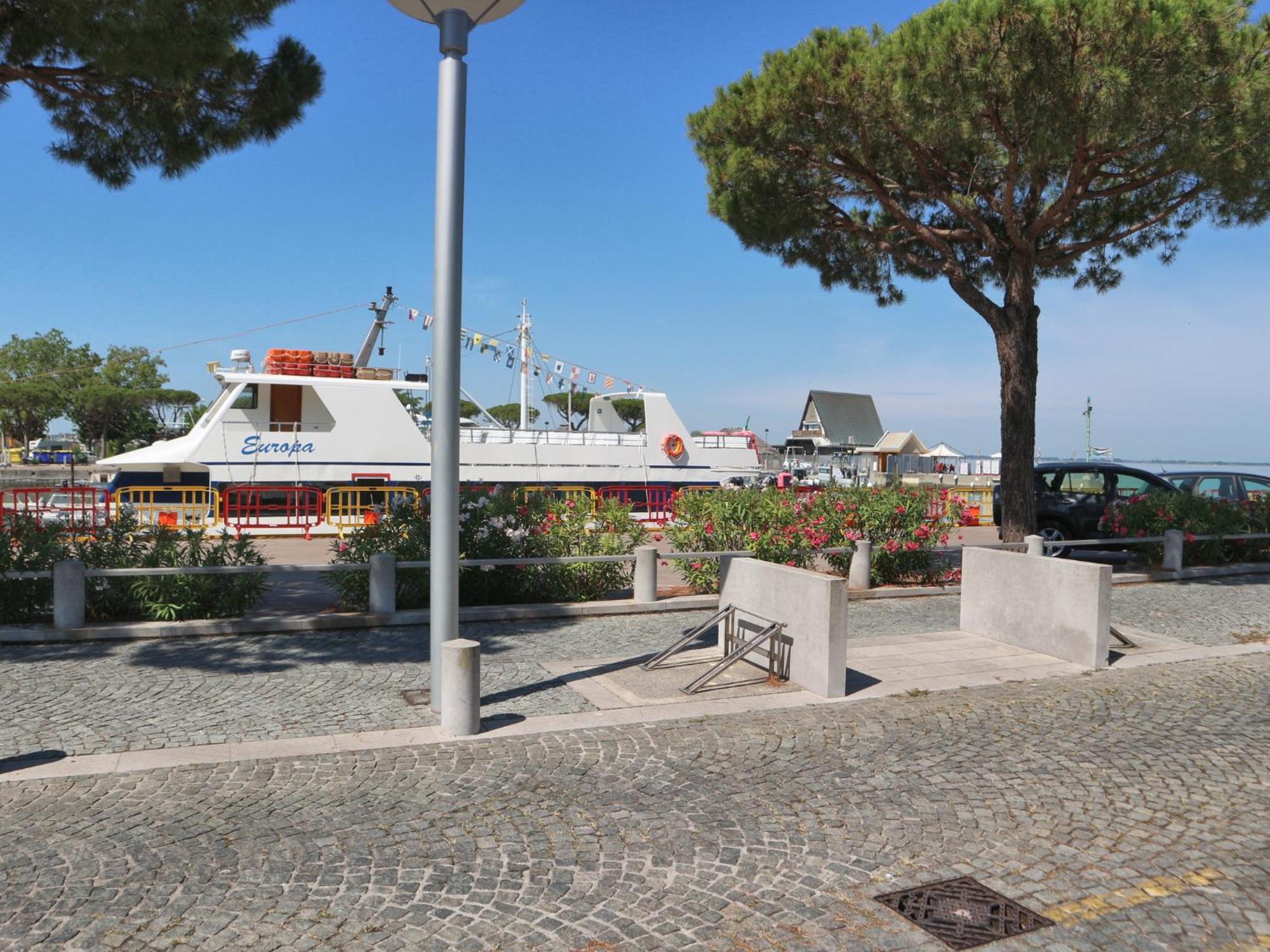 Marco Polo Apartman Lignano Sabbiadoro Kültér fotó