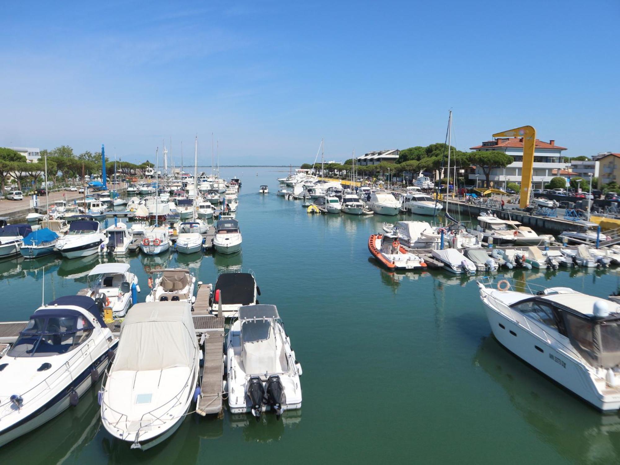 Marco Polo Apartman Lignano Sabbiadoro Kültér fotó
