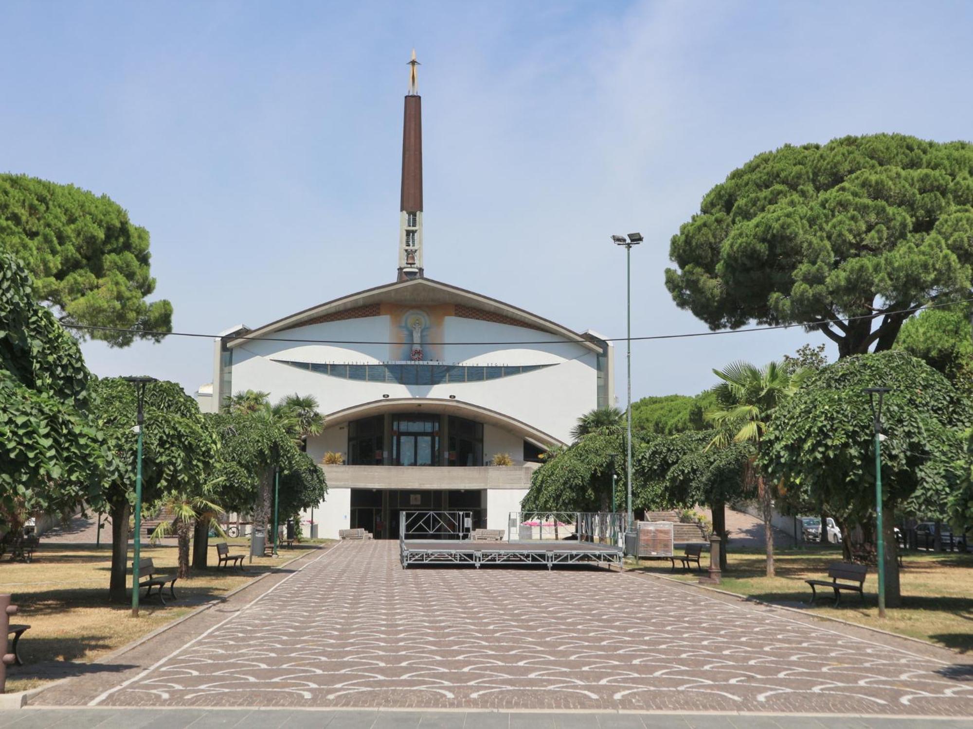 Marco Polo Apartman Lignano Sabbiadoro Kültér fotó
